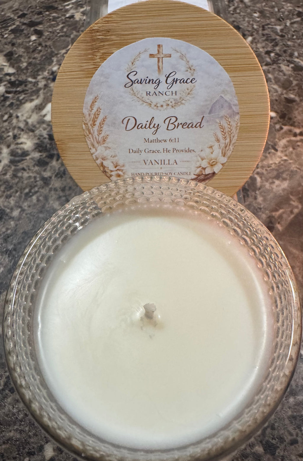 Daily Bread - Vanilla 8 oz Signature Candle (FREE WAX MELT)