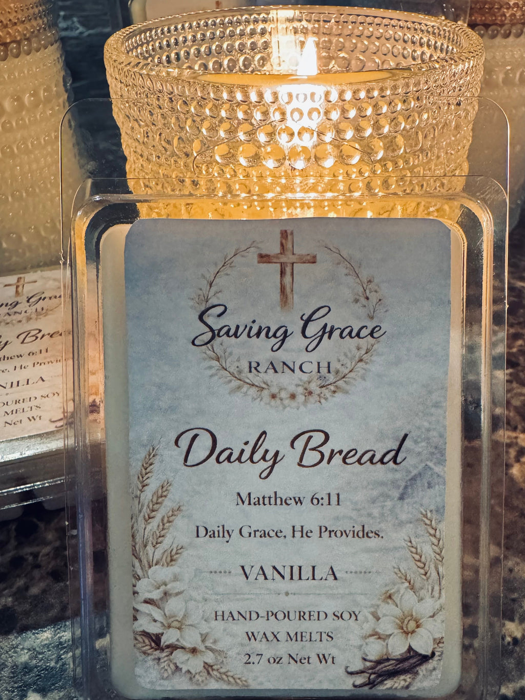 Daily Bread - Vanilla 8 oz Signature Candle (FREE WAX MELT)