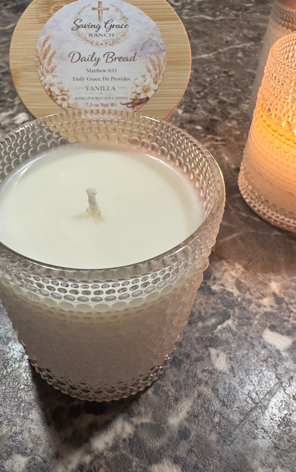 Daily Bread - Vanilla 8 oz Signature Candle (FREE WAX MELT)