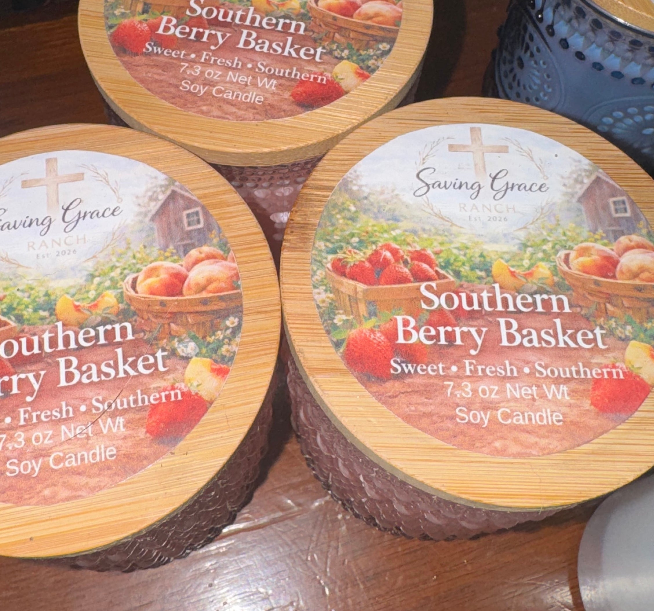 Southern Berry Basket 8 oz Signature Candle (FREE WAX MELT)